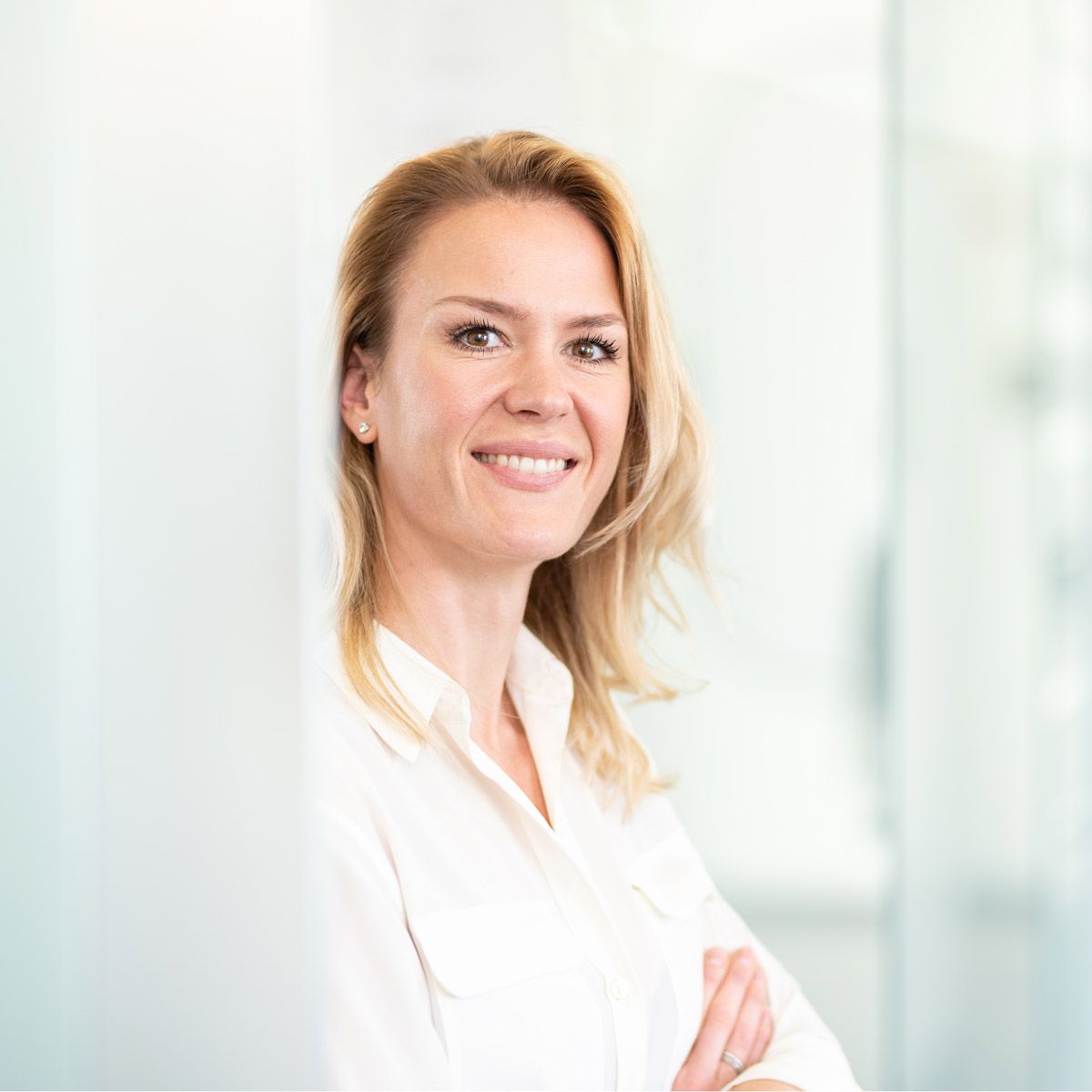 Zahnärztin Anne-Sofie-Hohl Implantologie und aesthetische Zahnmedizin